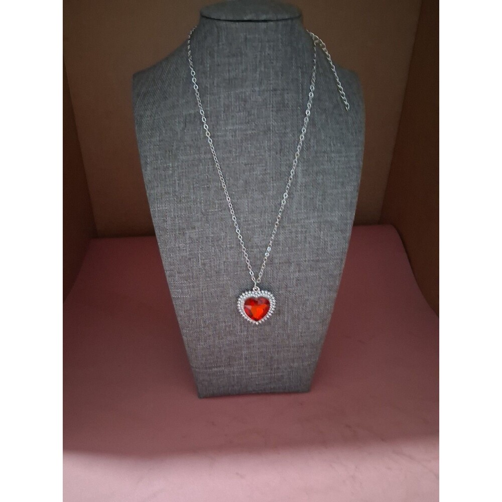 Silver Tone Cable Chain Necklace Red Heart Crystal Charm Clear Crystal Halo